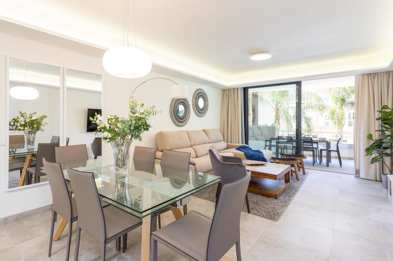 Blue Infinity Luxury Apartment By Ghr Rentals Estepona Luaran gambar