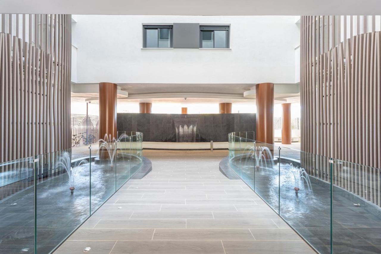 Blue Infinity Luxury Apartment By Ghr Rentals Estepona Luaran gambar